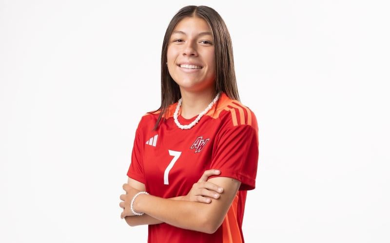Arizona Western College freshman Fernanda Quiroz has been called up to play for the Mexican Women’s U-20 National Team!