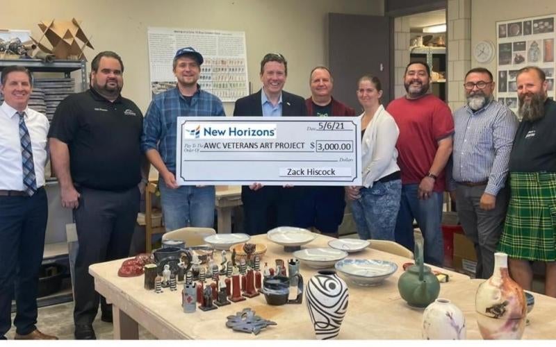 New Horizons of Phoenix helps fund Veterans Art Program