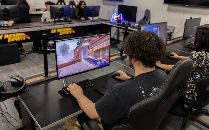 Students practice Valorant in the AWC Matador Esports in MAC-167, which is home to AWC Esports teams.