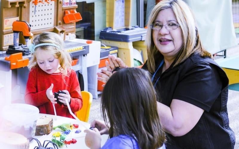 Early childhood classroom serves as learning lab for teachers of students with special needs