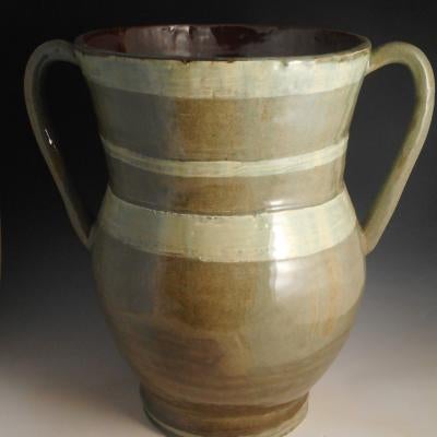 Photo of ceramic vase
