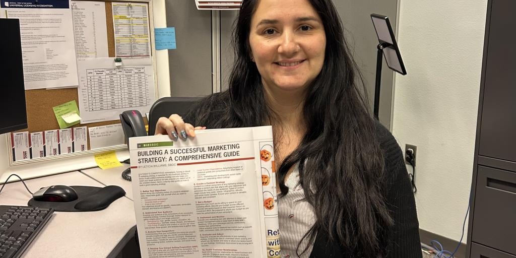 Leticia Williams, Business Counselor 