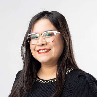 Pasillas, Yaneli 