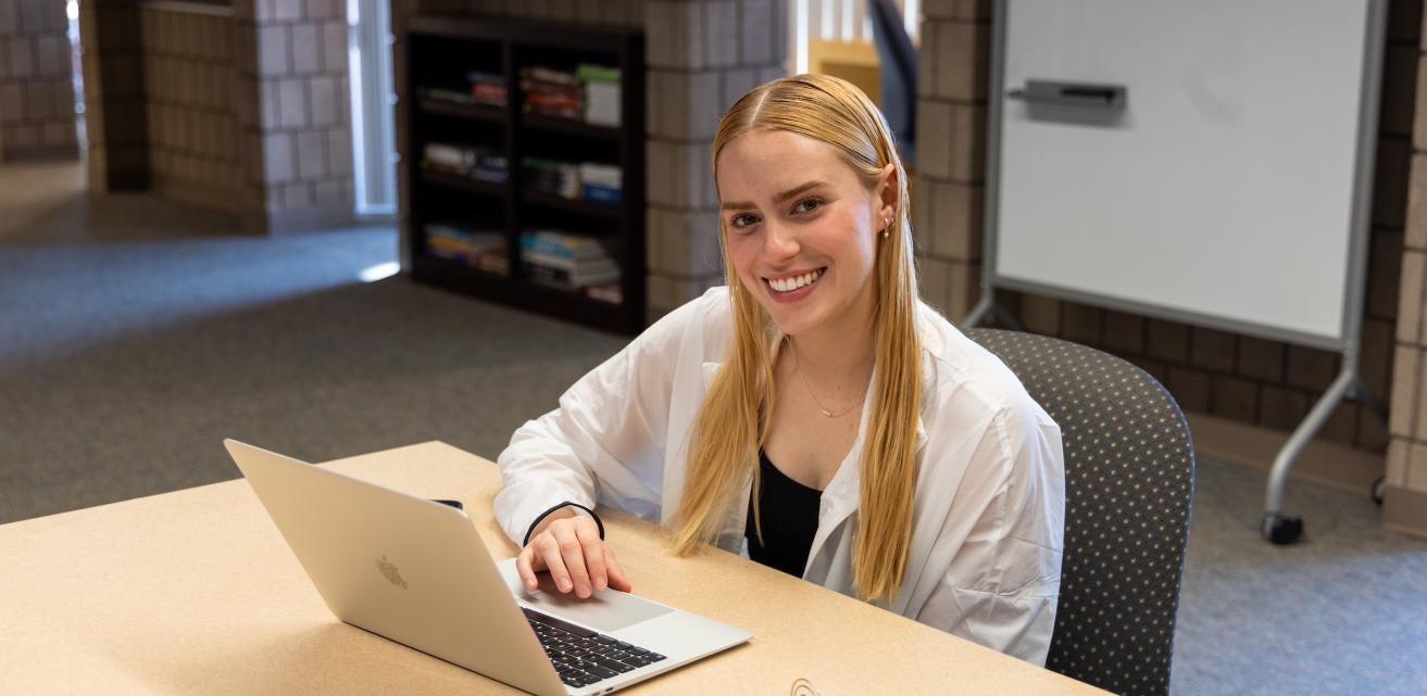 Student in Success Center