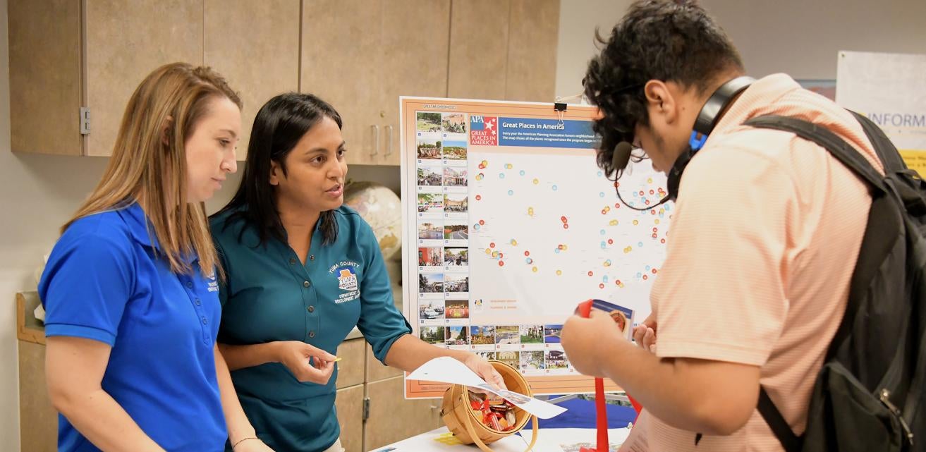 San Luis Transfer and Career Expo